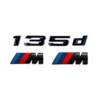 Комплект шильдиков BMW 135 d и 2 эмблемы на крыло - фото