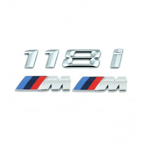 Комплект: шильдик на багажник BMW 118i + 2 эмблемы на крыло - фото